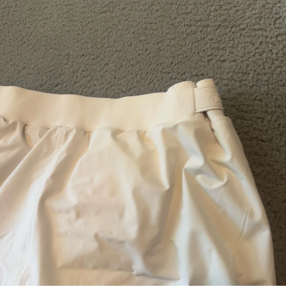 Womens Alo High-Waist Elevation Mini Skirt Ivory Large L White